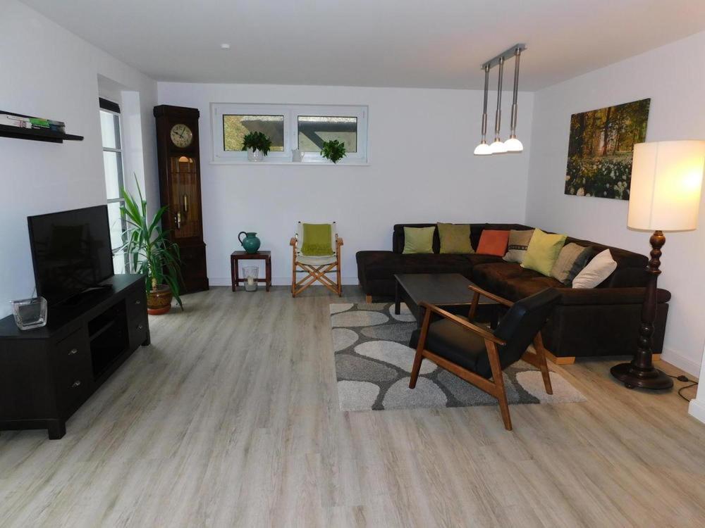 Darsser Strandgut - Haus Ahrenshooper Holz מראה חיצוני תמונה