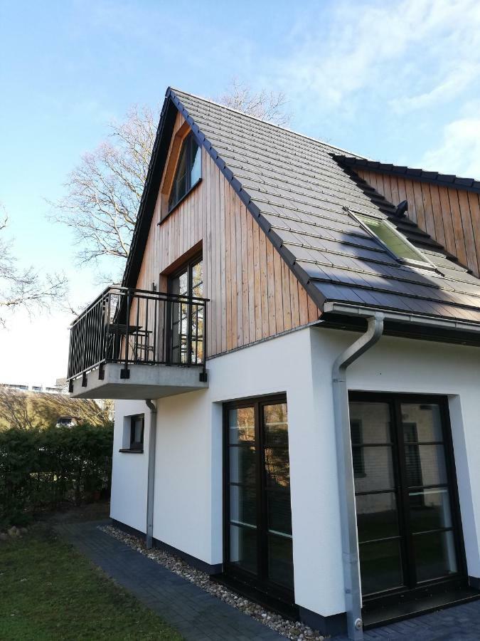 Darsser Strandgut - Haus Ahrenshooper Holz מראה חיצוני תמונה